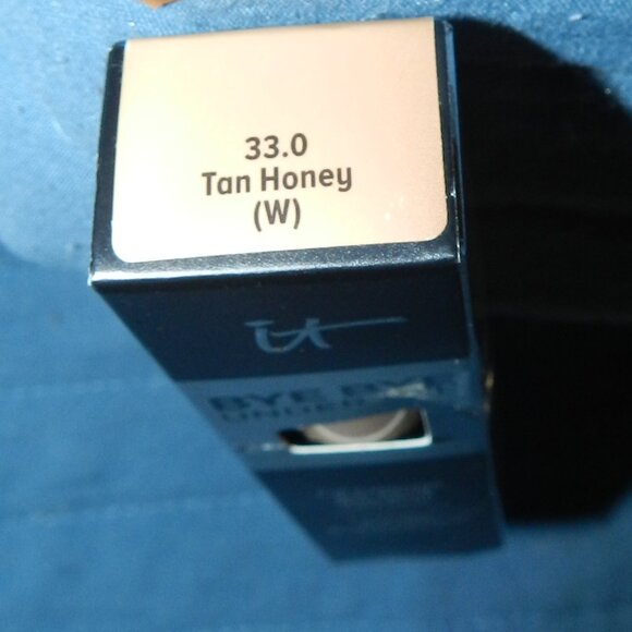 It Cosmetics Bye Bye Under Eye Concealer 33.0 TAN HONEY (W) HTF FULL SIZE🆕NWT! - Picture 3 of 13